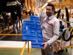 Jak Nissan využívá 3D tištěné nástroje a přípravky při výrobě automobilů​